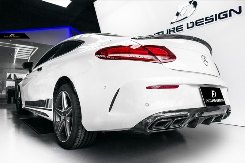 W205 C63 Coupe – C63 style Carbon Rear Diffuser 01